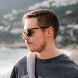 Home Testimonial Skip 02 34